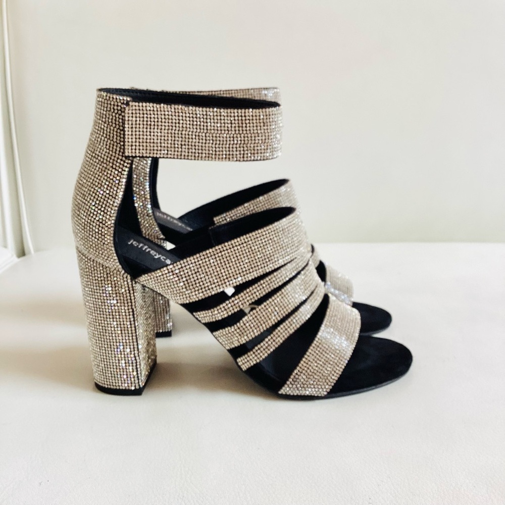 Jeffrey Campbell  Scarpe Crystal Embellished Heels SZ 7